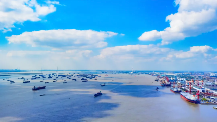 纪录片《千帆之下》今日播出