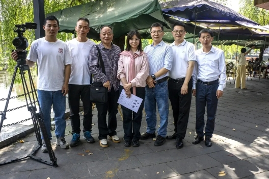 信仰之光：追寻烈士之旅